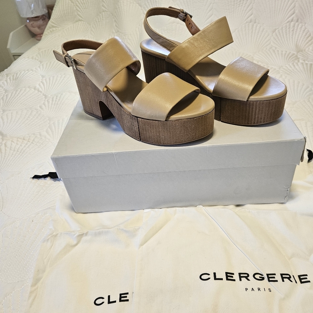 Robert Clergerie Cora7 Tan Leather Sandals Size 40.5